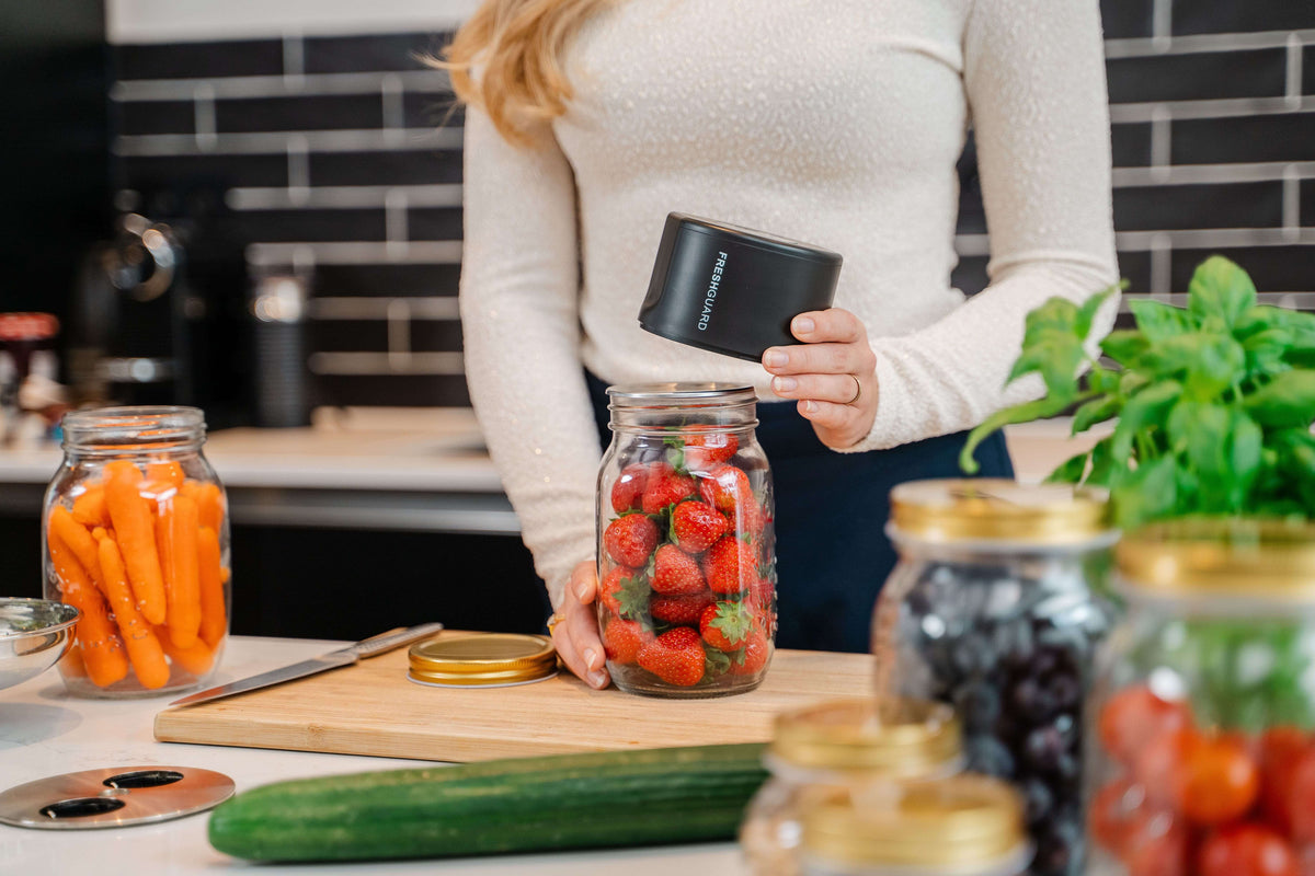 Lebensmittel länger frisch halten mit dem Vakuumiersystem – Freshguard